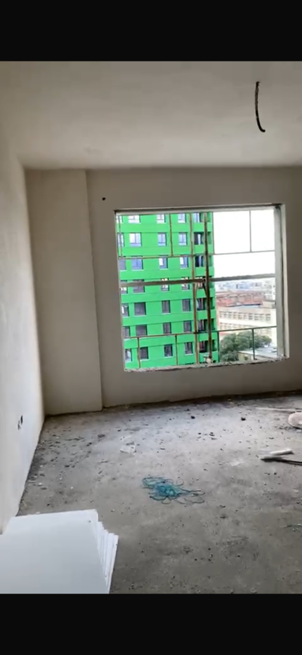 Tirane, shes 3+1+Ballkon , 121 m² 169.000 € (5 Maji)