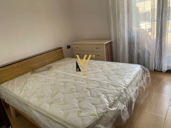 Tirane, jepet me qera apartament 2+1+Ballkon Kati 2, 70 m² 400 € (RRUGA E KAVAJES)