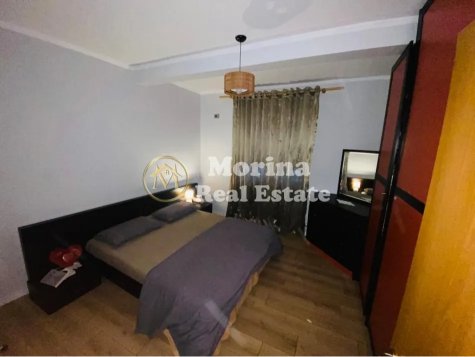 Tirane, jepet me qera apartament 2+1 Kati 3, 97 m² 650 € (Komuna e Parisit)