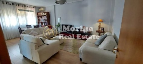 Tirane, jepet me qera apartament 2+1 Kati 3, 97 m² 650 € (Komuna e Parisit)