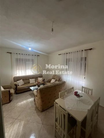 Tirane, jepet me qera apartament 3+1 Kati 2, 120 m² 300 € (Farke e Vogel)