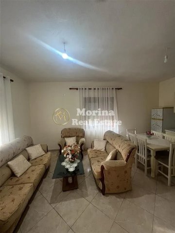 Tirane, jepet me qera apartament 3+1 Kati 2, 120 m² 300 € (Farke e Vogel)
