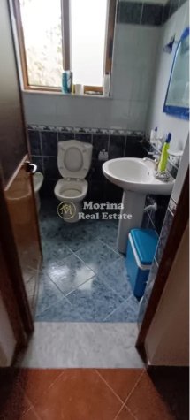 Tirane, jepet me qera shtepi 3+1 Kati 2, 180 m² 600 € (Ali Demi)