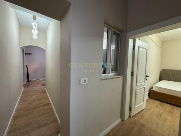 Tirane, jepet me qera apartament 1+1 Kati 1, 59 m² 550 € 