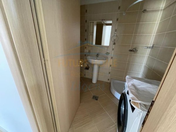 Shitet Apartament 3+1+2 , Bulevardi i Ri , Tirane.