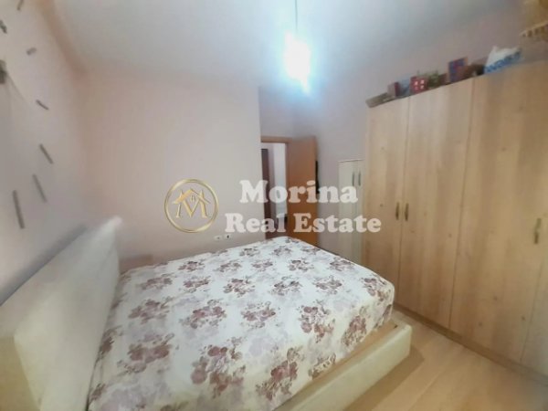 Tirane, jepet me qera apartament 2+1 Kati 1, 80 m² 600 € (Liqeni i Thate)