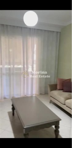 Tirane, jepet me qera apartament 1+1 Kati 5, 75 m² 600 € (Komuna e Parisit)