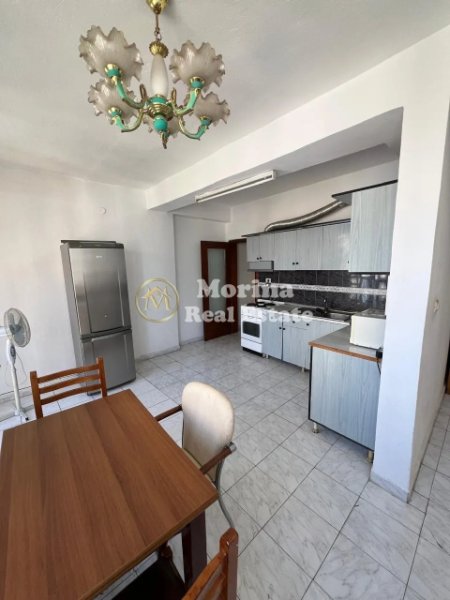 Tirane, jepet me qera apartament 2+1 Kati 5, 90 m² 500 € (Don Bosko)
