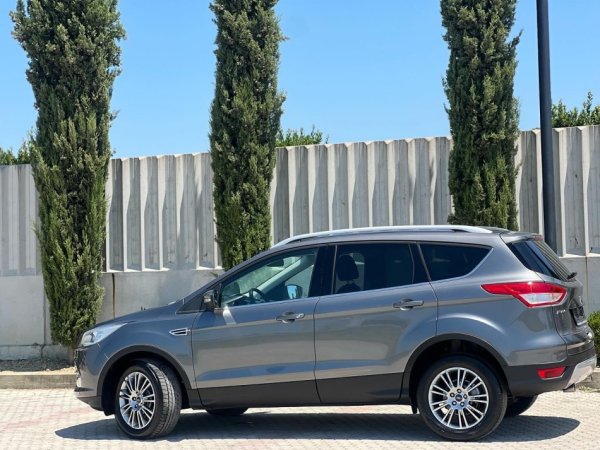 FORD KUGA 2.0 NAFTE 👉 2014 👈 kambio AUTOMATIKE - 120.000 km 10.500 €