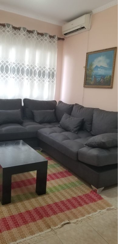 Tirane, jepet me qera apartament 1+1 Kati 2, 65 m² 420 € (Fusha e Aviacionit)