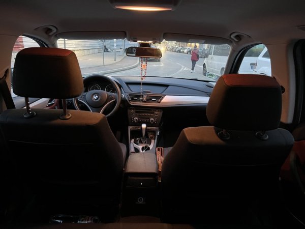 Tirane, shitet SUV | Xhip Bmw Nafte, e bardhë automatik Klima 190.000 km 8.200 €