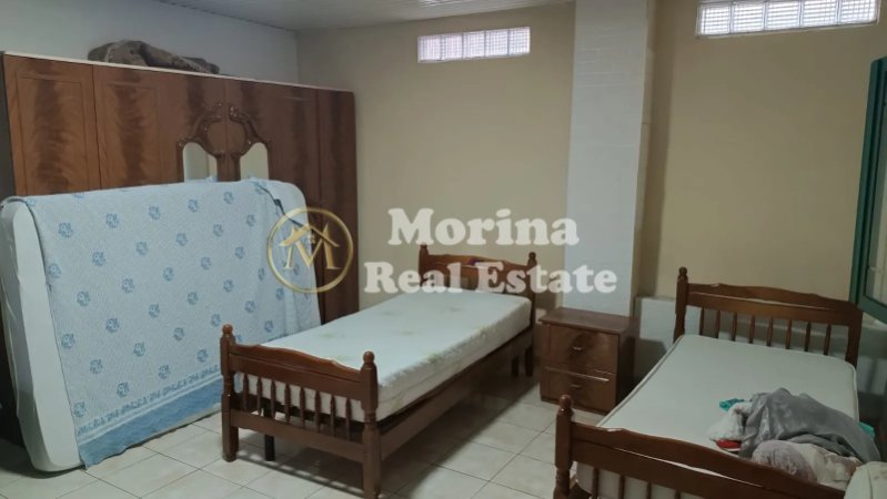 Tirane, jepet me qera apartament 1+1 Kati 1, 60 m² 350 € (Rruga Myslym Shyri)