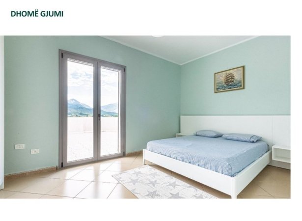 SHITET: Penthouse Perfekt Ne ORIKUM Qender📍 (15 min nga Green Coast 🌊) 3+1+2wc+Verande Gjigande S: 250m2 🌟 198,800€