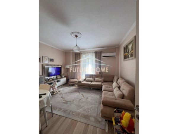 Shitet, Apartament 1+1, Fresk.