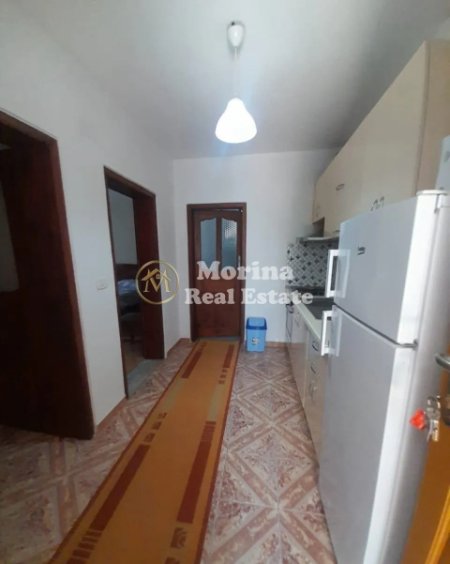 Tirane, jepet me qera shtepi 1+1 Kati 1, 70 m² 400 € (Don Bosko)