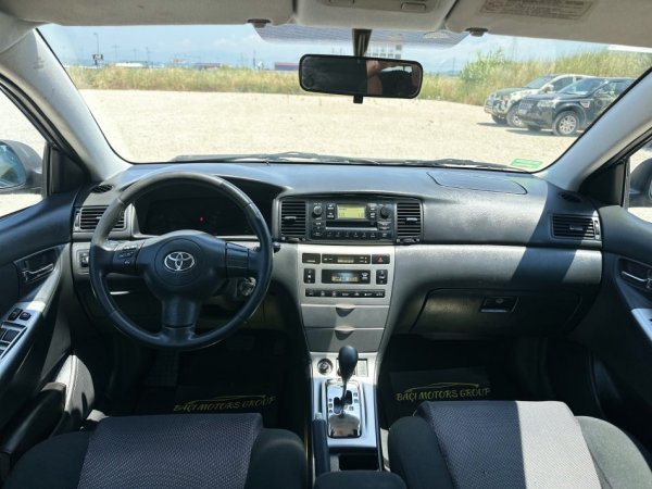 Durres, shitet makine TOYOTA COROLLA 1.4 Nafte, gri e erret automatik Klima
