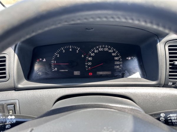 Durres, shitet makine TOYOTA COROLLA 1.4 Nafte, gri e erret automatik Klima