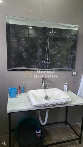 Tirane, jepet me qera Vile 3+1 Kati 1, 200 m² 1.000 € (Fshati Daiaz)