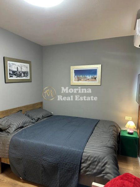 Tirane, jepet me qera apartament 1+1 Kati 2, 65 m² 650 € (Pazari i Ri)