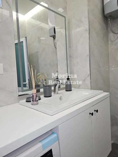 Tirane, jepet me qera apartament 1+1 Kati 2, 65 m² 650 € (Pazari i Ri)