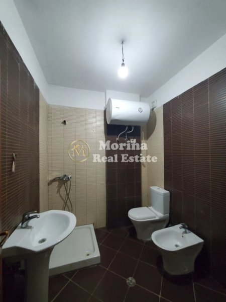 Tirane, jepet me qera apartament 2+1 Kati 5, 80 m² 300 € (Fresku)