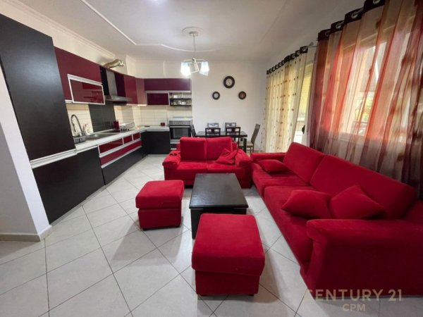 Tirane, jepet me qera apartament 1+1 Kati 2, 80 m² 400 € 