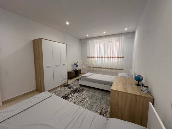 Tirane, jepet me qera apartament 2+1 Kati 6, 120 m² 550 € (Astir)