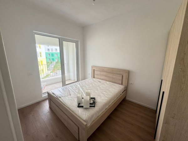 Tirane, jepet me qera apartament 1+1 Kati 4, 65 m² 400 € (ali demi)