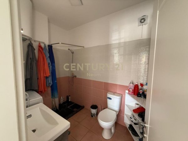 Tirane, jap me qera apartament 1+1 , 65 m² 500 € (Kodre e Diellit)