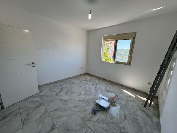 Tirane, jepet me qera apartament 2+1 Kati 3, 75 m² 350 € (Allias)