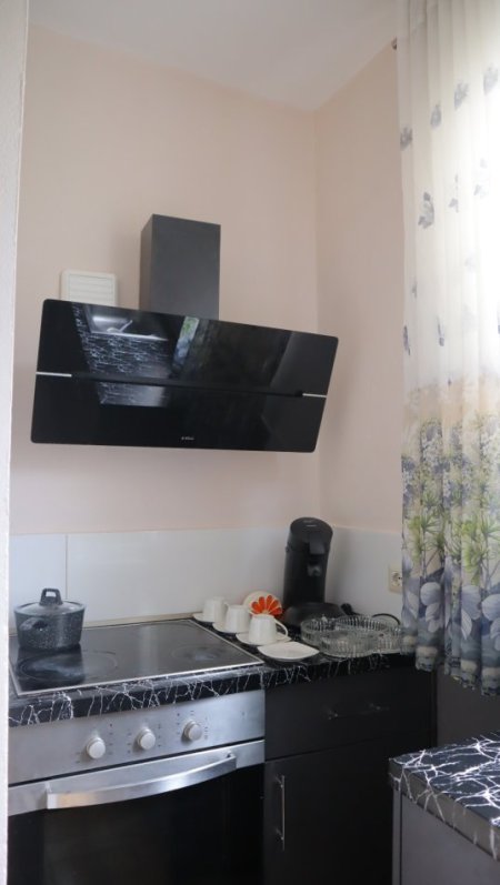 Tirane, jepet me qera apartament 2+1 Kati 2, 54 m² 520 € (rruga dibres)