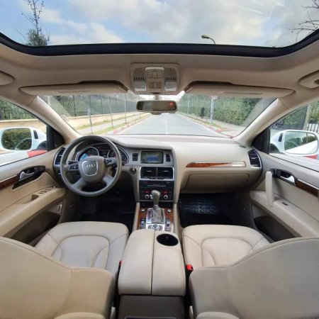 Tirane, shes xhip Audi Q7 Viti 2010, 11.700 Euro