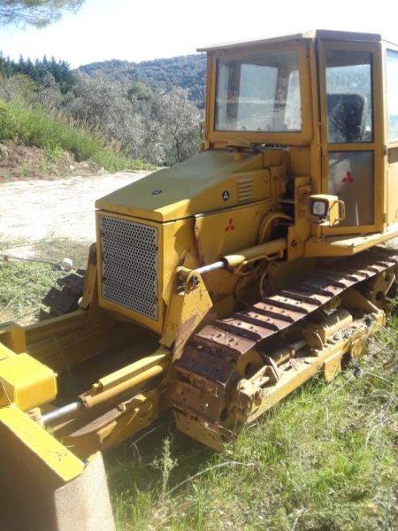 Lushnje, shes Mitsubishi TRAKTOR MITSUBISH ‘90 Viti 1990, 5800 Euro