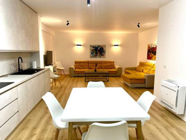 Apartament 2+1+Garazh  250.000 Euro (Kopshti Botanik)