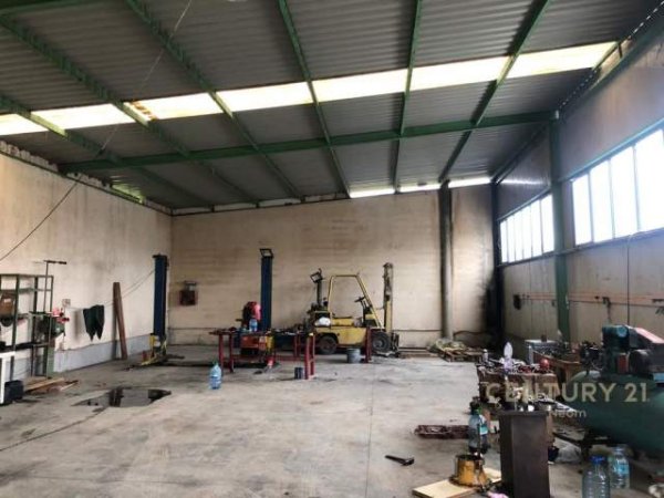 Tirane, shes truall 5.373 m² 490.000 Euro (Tirane Durres)