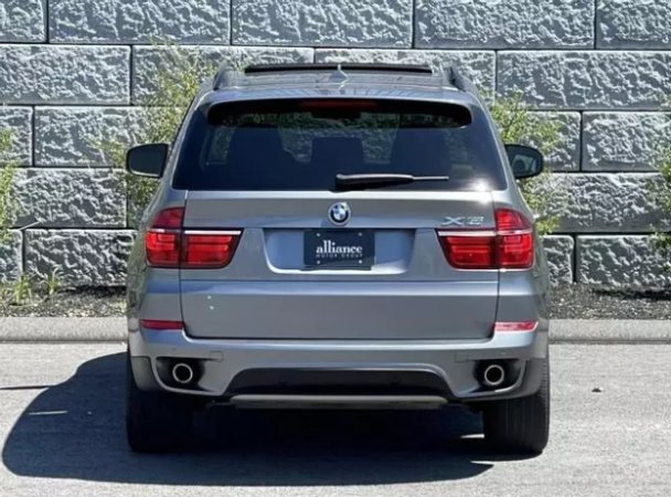 Tirane, shes xhip BMW X5 Premium Viti 2013, 17000 Euro