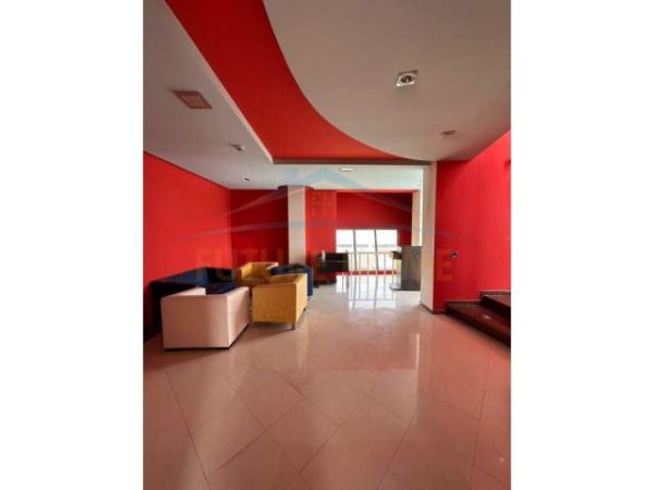 Tirane, shitet ambjent biznesi Kati 1, 3.310 m² 850.000 Euro (VORE)