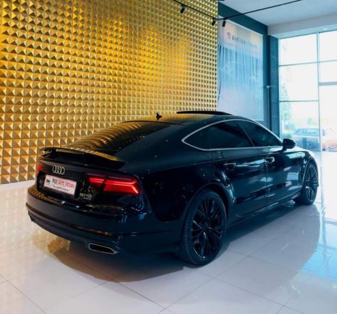 Tirane, shitet makine Audi Audi a7 Viti 2016, 26.000 Euro