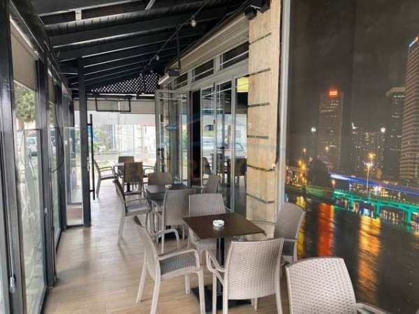 Tirane, shitet lokal Kati 0, 124 m² 372.000 Euro (Brryli)
