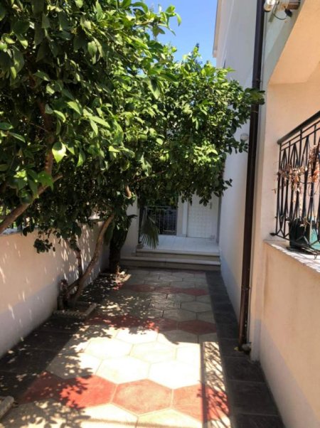 Tirane, shes Vile 3 Katshe 435 m² 280.000 Euro (Kinostudio)