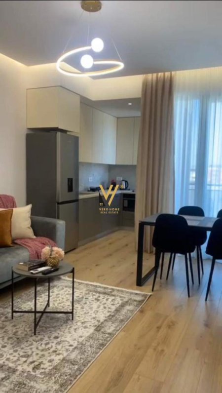 Tirane, jepet me qera apartament 2+1 Kati 8, 100 m² 1.500 Euro (Rruga e kosovareve)