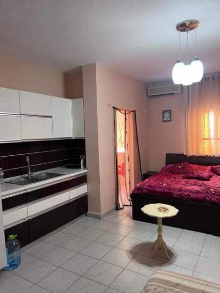 OKAZION - Apartament me qira Shkembi Kavajes (prane Hotel Majestic)