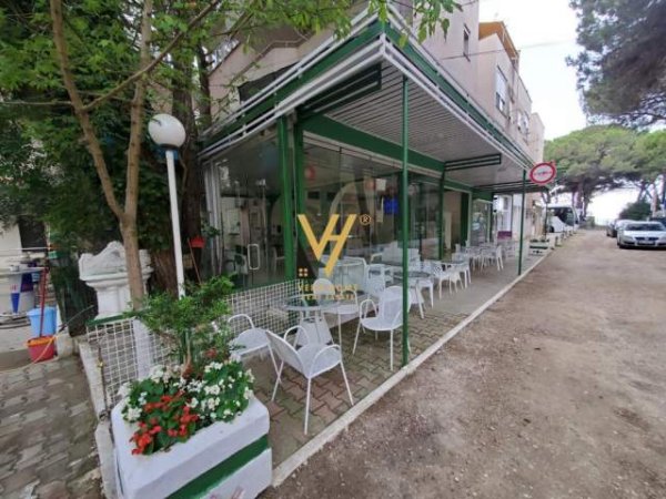 Durres, shitet lokal Kati 0, 144 m² 350.000 Euro (TE PISHA E BUTAT , GJIRI LALEZIT)