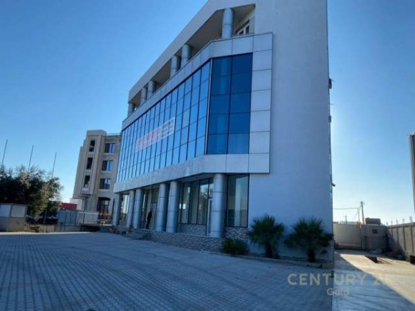 Durres, shes ambjent biznesi Kati 1, 1.650 m² 1.000.000 Euro