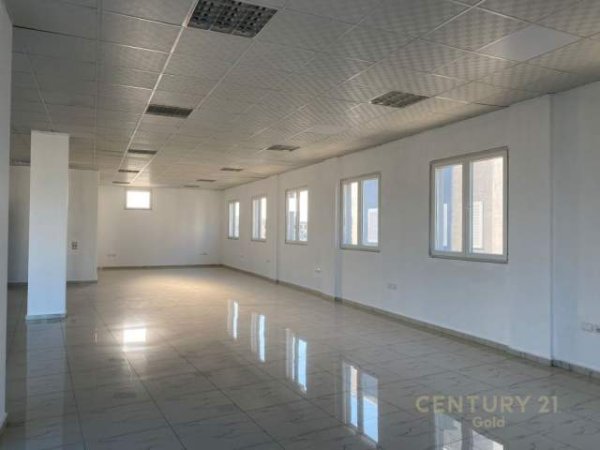 Durres, shes ambjent biznesi Kati 1, 1.650 m² 1.000.000 Euro