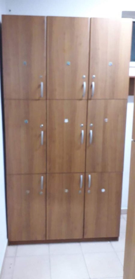 Tirane, shes Garderobe me 50 dollape per palester 70.000 Leke
