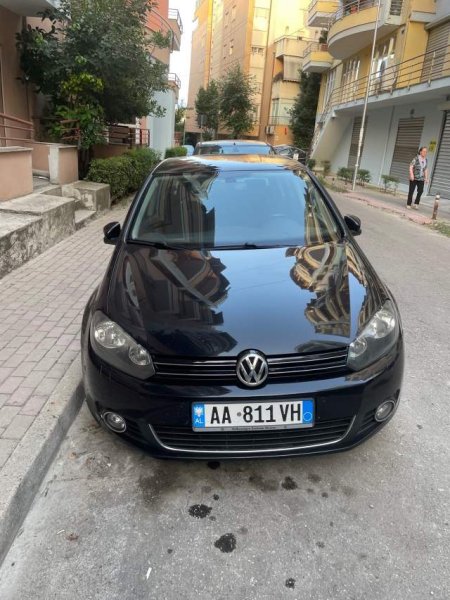 Tirane, shes makine Volkswagen Viti 2011, 7.500 Euro