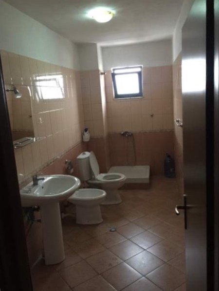 Tirane, shes apartament 2+1+A+BLK 94 m² 83.000 Euro (Kompleksi Malazian garden city)