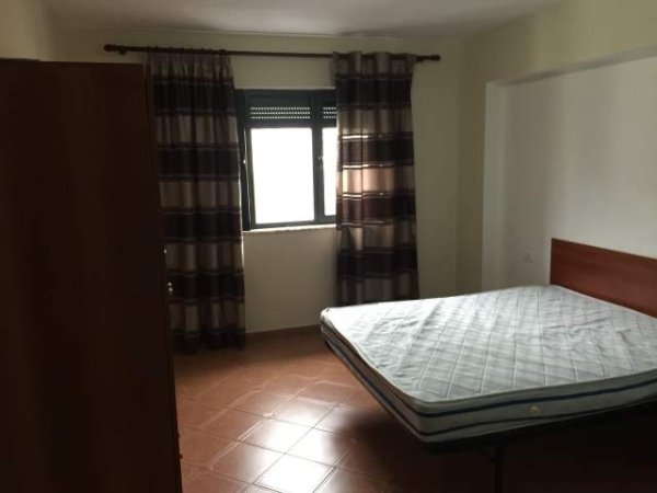 Tirane, shes apartament 2+1+A+BLK 94 m² 83.000 Euro (Kompleksi Malazian garden city)