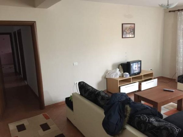 Tirane, shes apartament 2+1+A+BLK 94 m² 83.000 Euro (Kompleksi Malazian garden city)